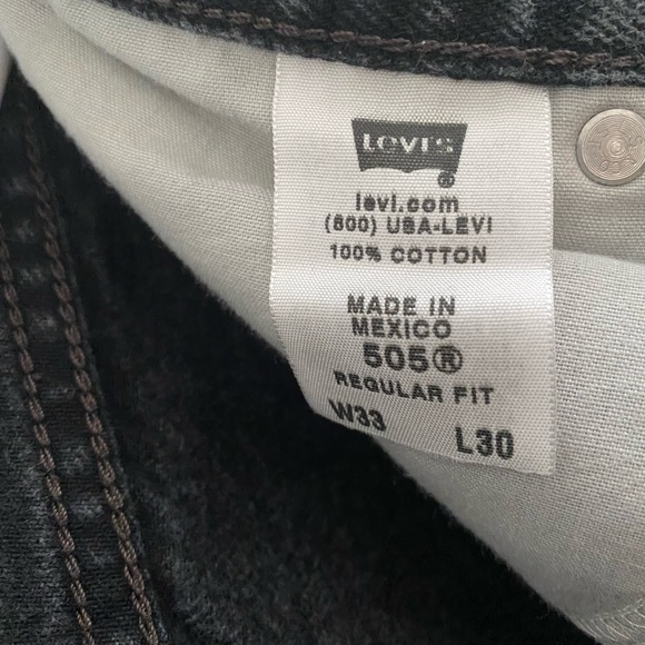 Black Levi Jeans Relaxed Fit W33 L30 - Picture 5 of 6